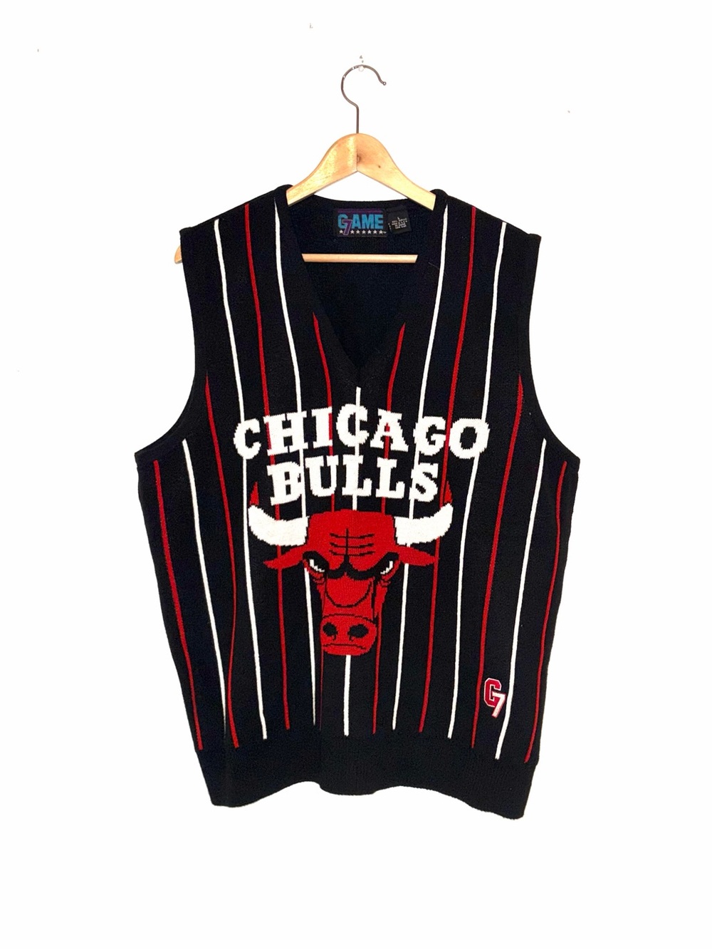 Chicago Bulls Black Red Striped Knit Vest